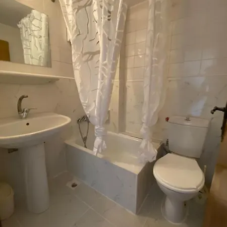 Ubytování v soukromí Kaan Otel Kusadası